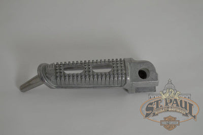 N0521 02A8 Genuine Buell Right Rider Footpeg 2003 2010 Xb Models B2Q