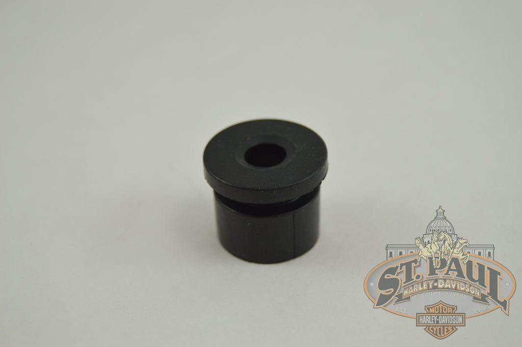 M0231 1Akg Genuine Buell Windscreen Mounting Grommet B5S Body